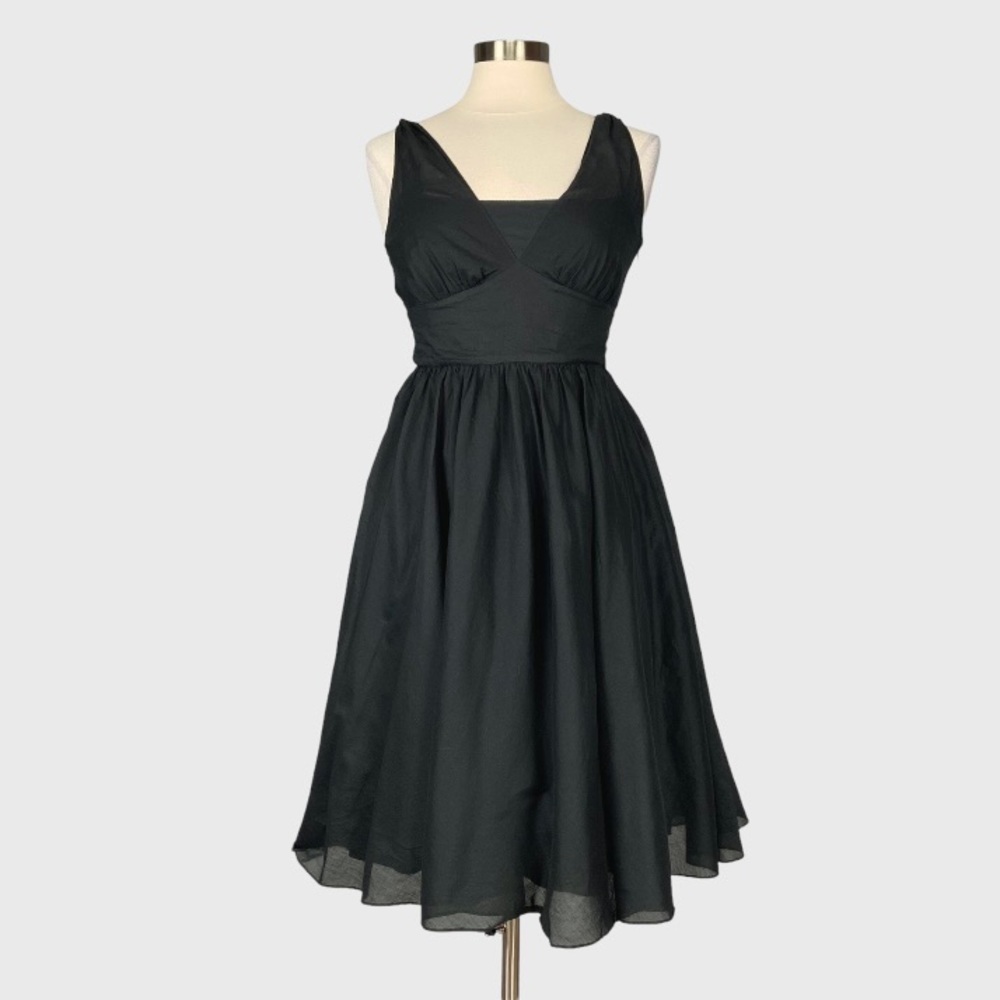 Banana Republic Womens Sleeveless Fit Flare Dress Black Cotton V Neck size 2